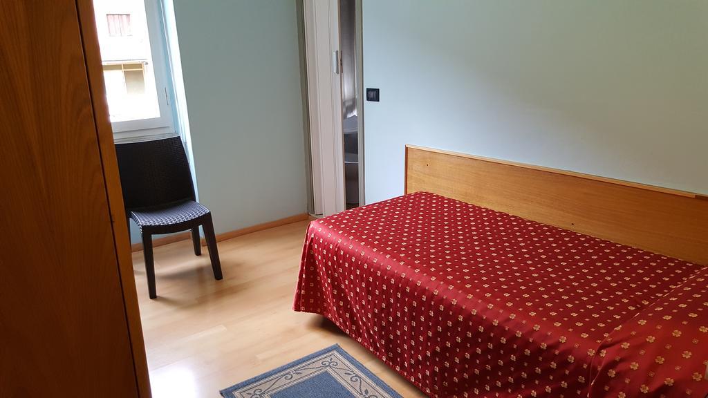 Hotel San Marco Bb Boario Terme エクステリア 写真