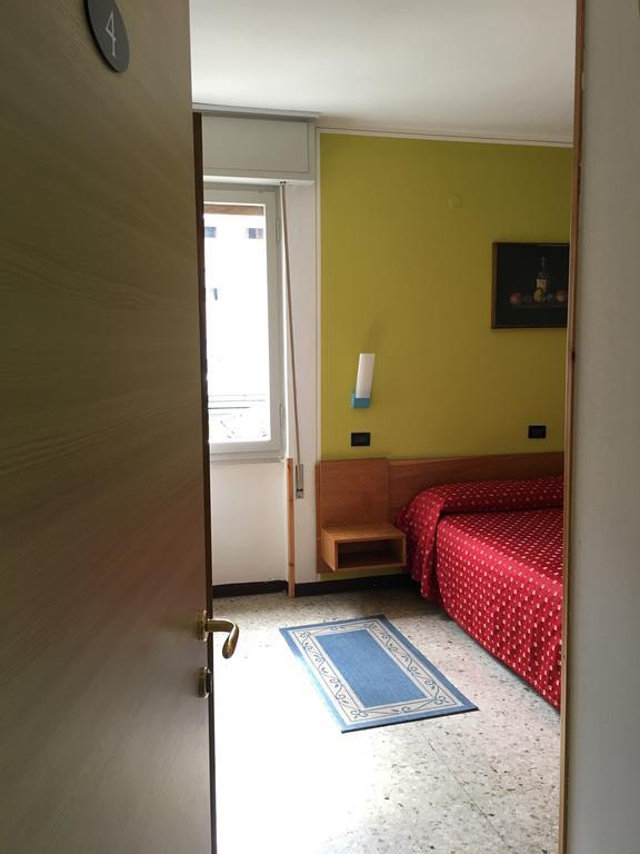 Hotel San Marco Bb Boario Terme エクステリア 写真
